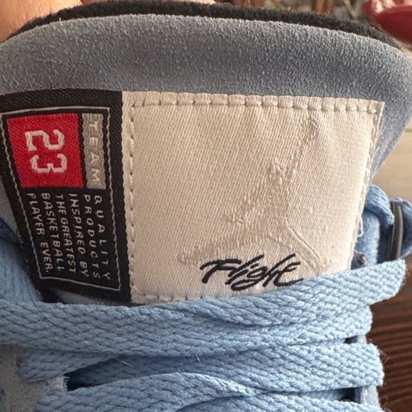 Jordan Kids Light Blue and Gray Sneakers - Picture 5 of 10